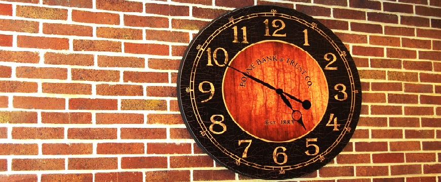 Bank Clock